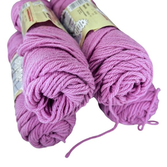 Natura Sayelle Yarn Light Rose Pink Lot of 4 Skeins 4 Ply Worsted Acrylic - Picture 8 of 10